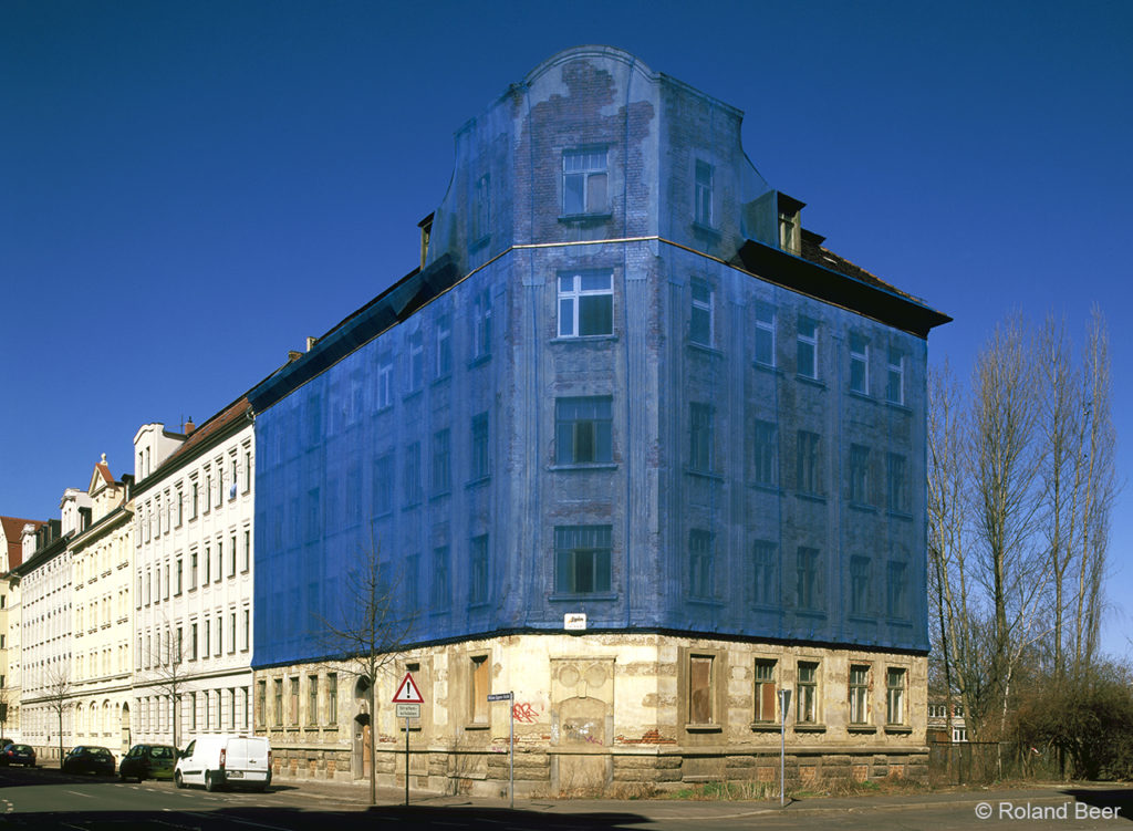 Verhüllte Häuser 03